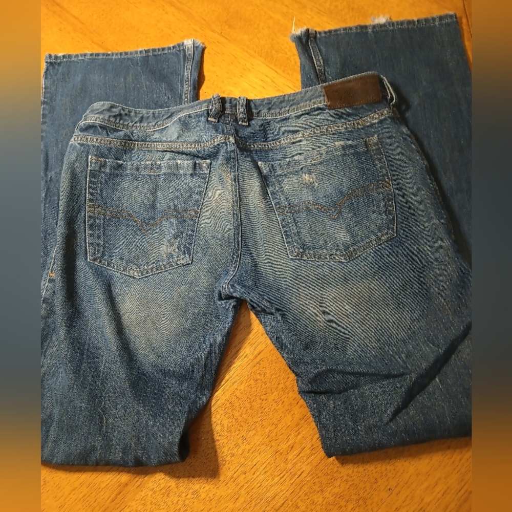 Diesel Zathan Men's Distressed Jeans - 36